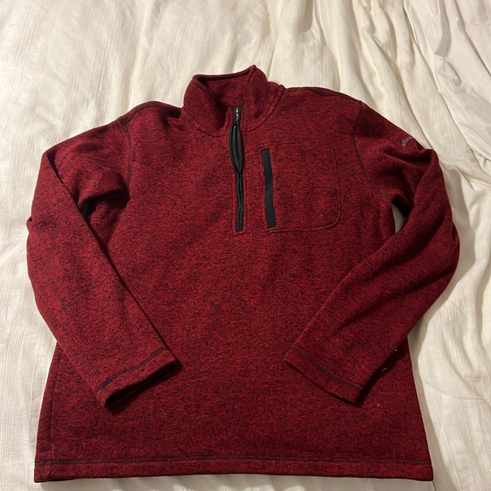 Dark red and black men’s Eddie Bauer quarter zip